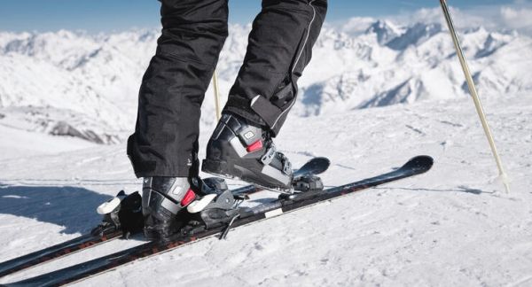 Почему в горнолыжных ботинках мерзнут ноги: 5 причин и лучшие решения 