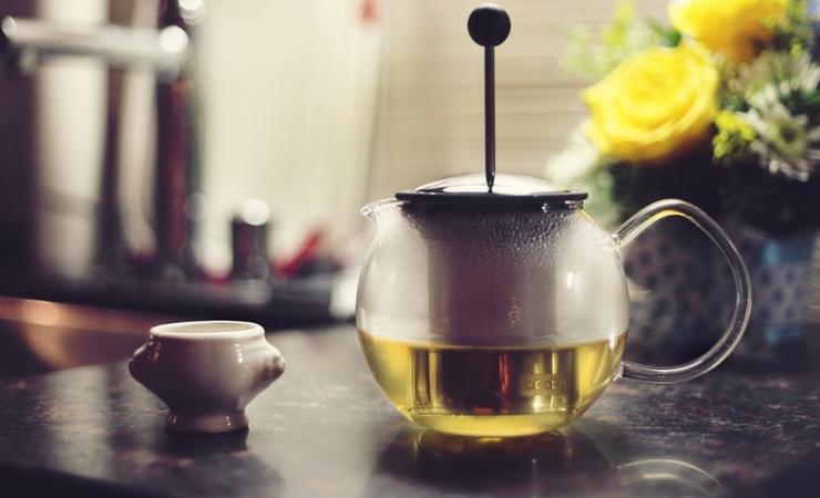 Помогут похудеть и разгонят метаболизм: 5 видов чая для фигуры мечты